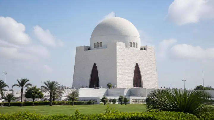 Packers and movers in Karachi